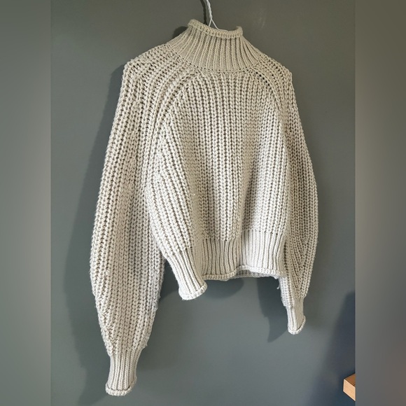 H&M size S chunky knit sweater with a roll-edge mock turtleneck in light beige - Picture 3 of 5